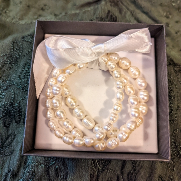 Honora Collection Real Cultured Pearls Set of 3 Stretch Bracelets - Picture 4 of 7